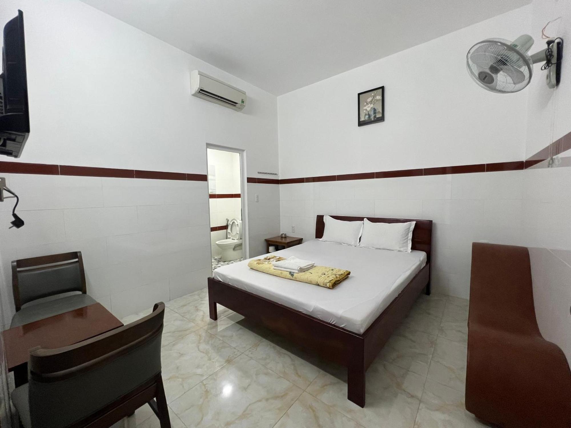 Hoang Minh 846 Hostel فونج تاو المظهر الخارجي الصورة