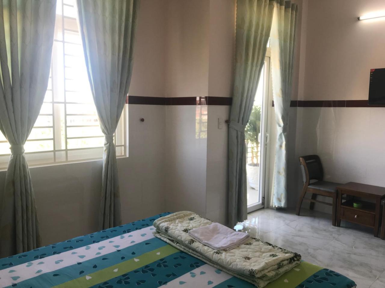 Hoang Minh 846 Hostel فونج تاو المظهر الخارجي الصورة